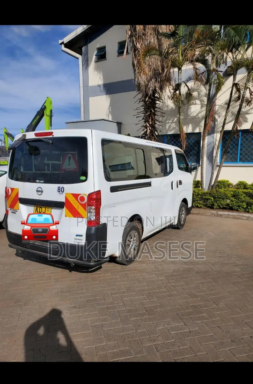 Van For Hire, 11 Seater