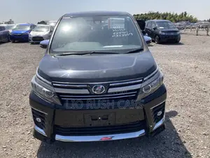 Toyota Voxy 2017 Black