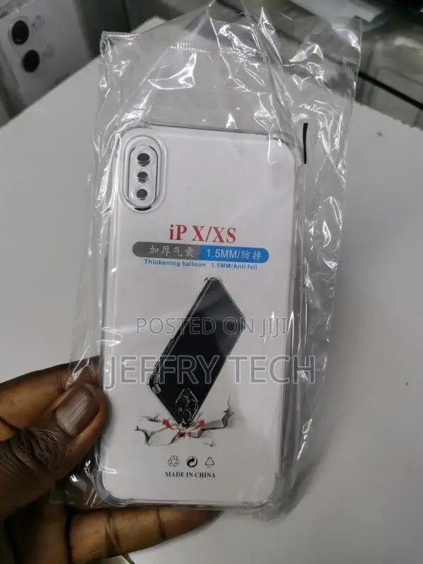 iPhone X / XS Shockproof Clear Cover