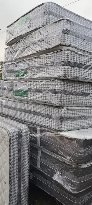 Offer! 5by6 Bobmil Maharaja Spring Mattresses