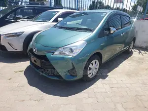 Toyota Vitz 1.5 FWD Hybrid 5dr 2019 Green