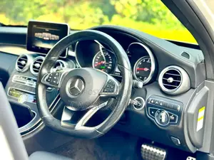 Mercedes-Benz C200 2017 White