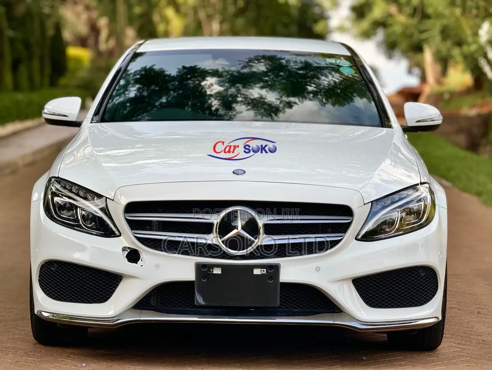Mercedes-Benz C200 2017 White