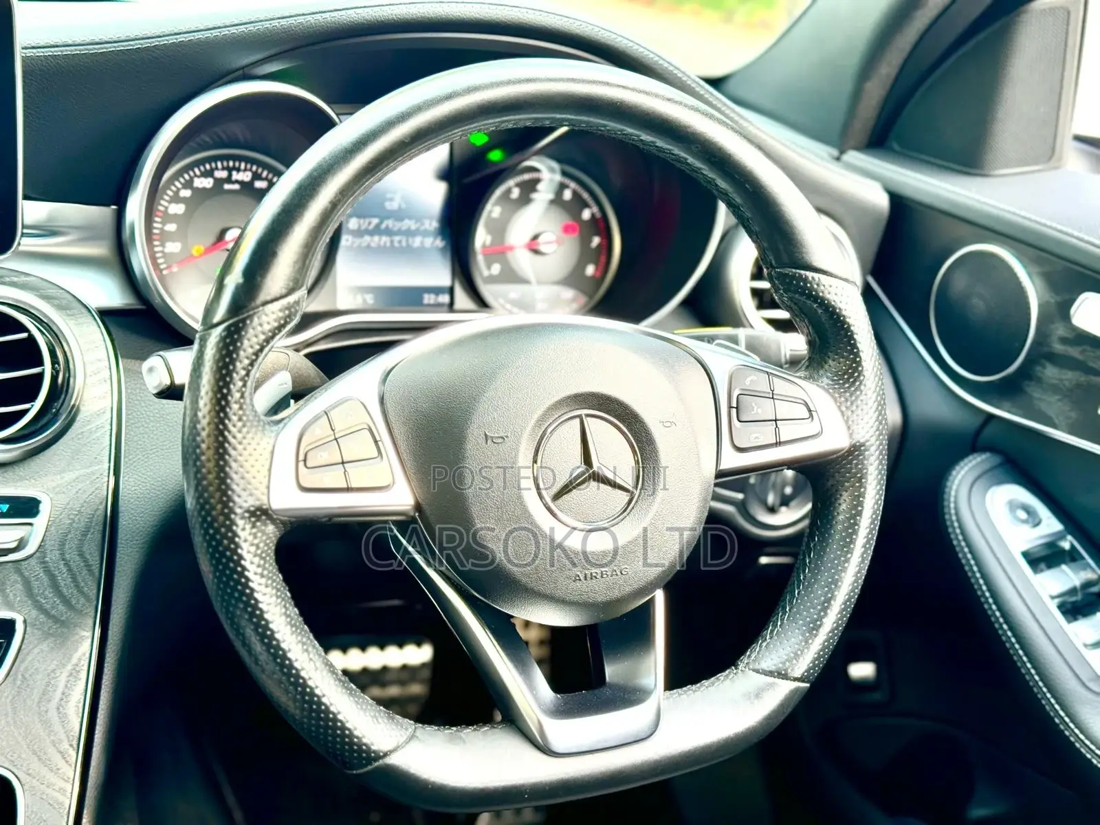 Mercedes-Benz C200 2017 White