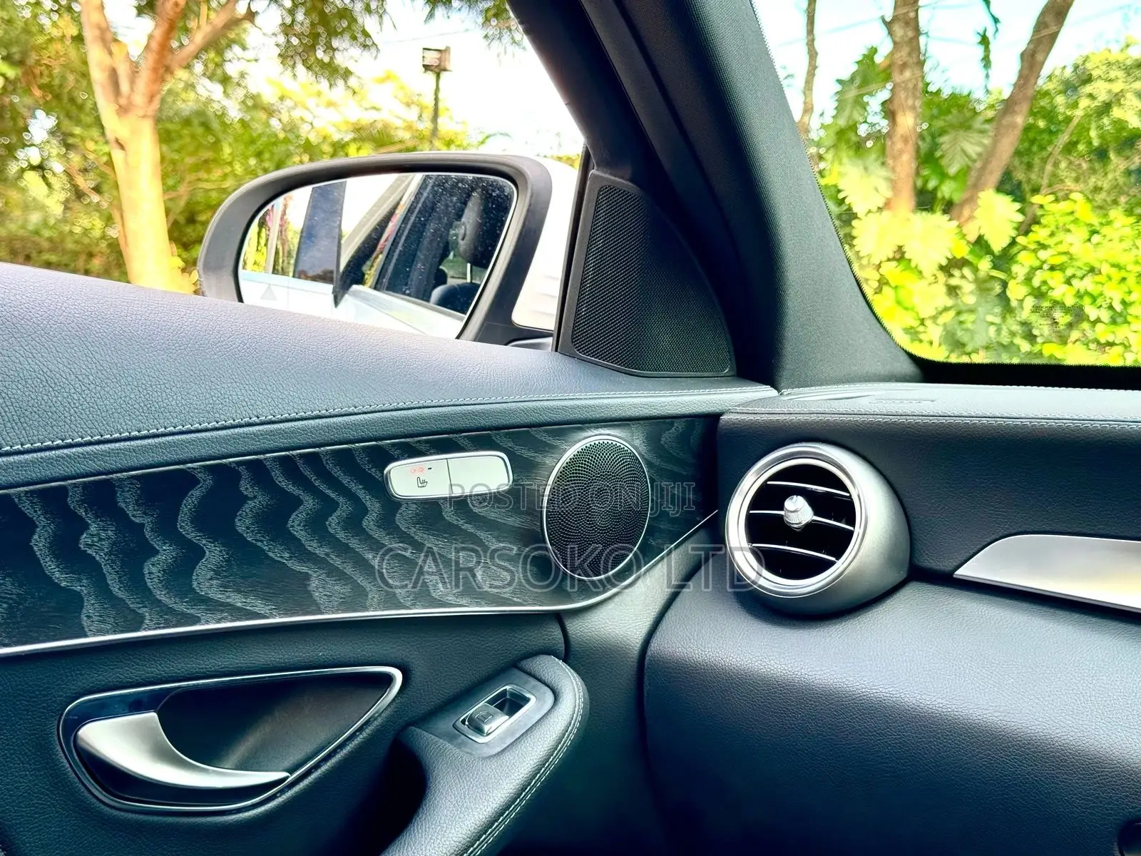 Mercedes-Benz C200 2017 White