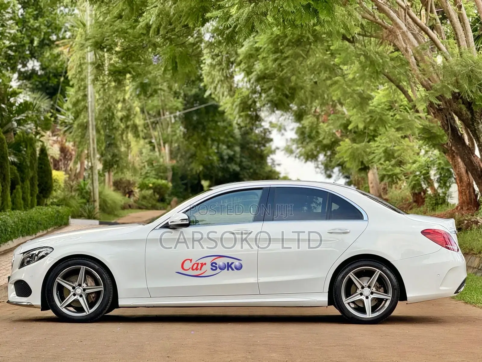 Mercedes-Benz C200 2017 White