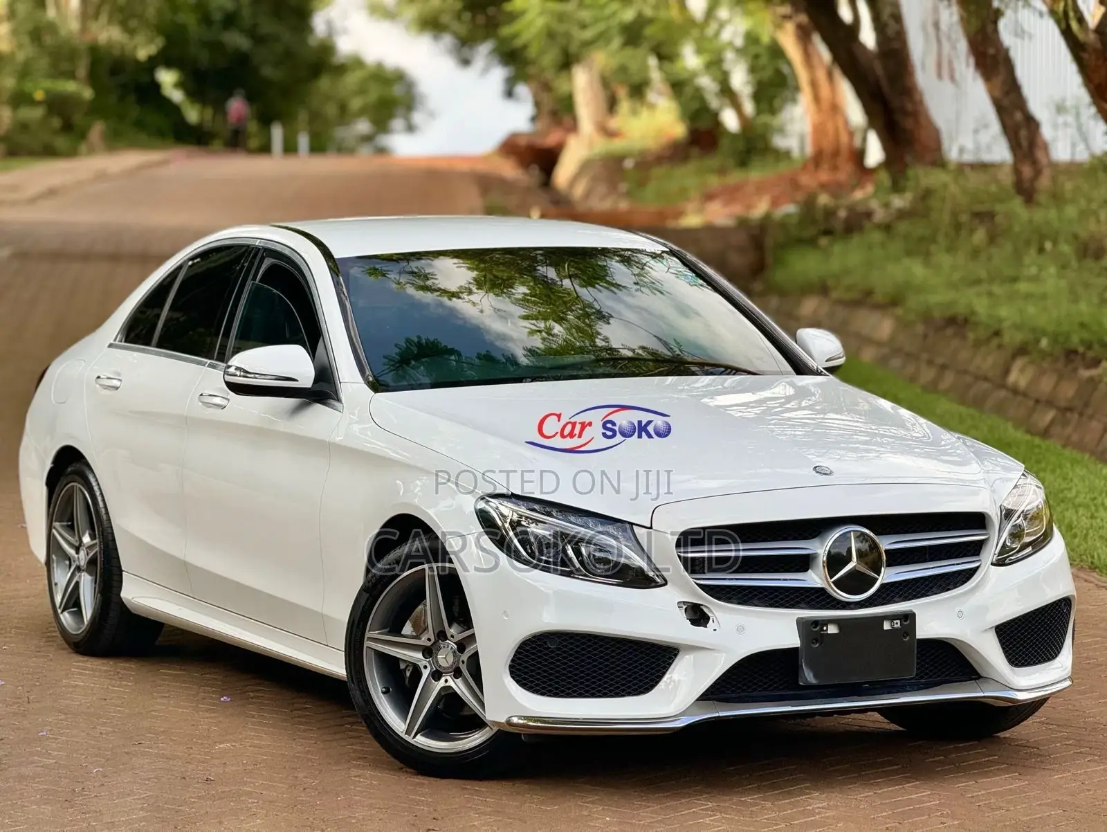 Mercedes-Benz C200 2017 White