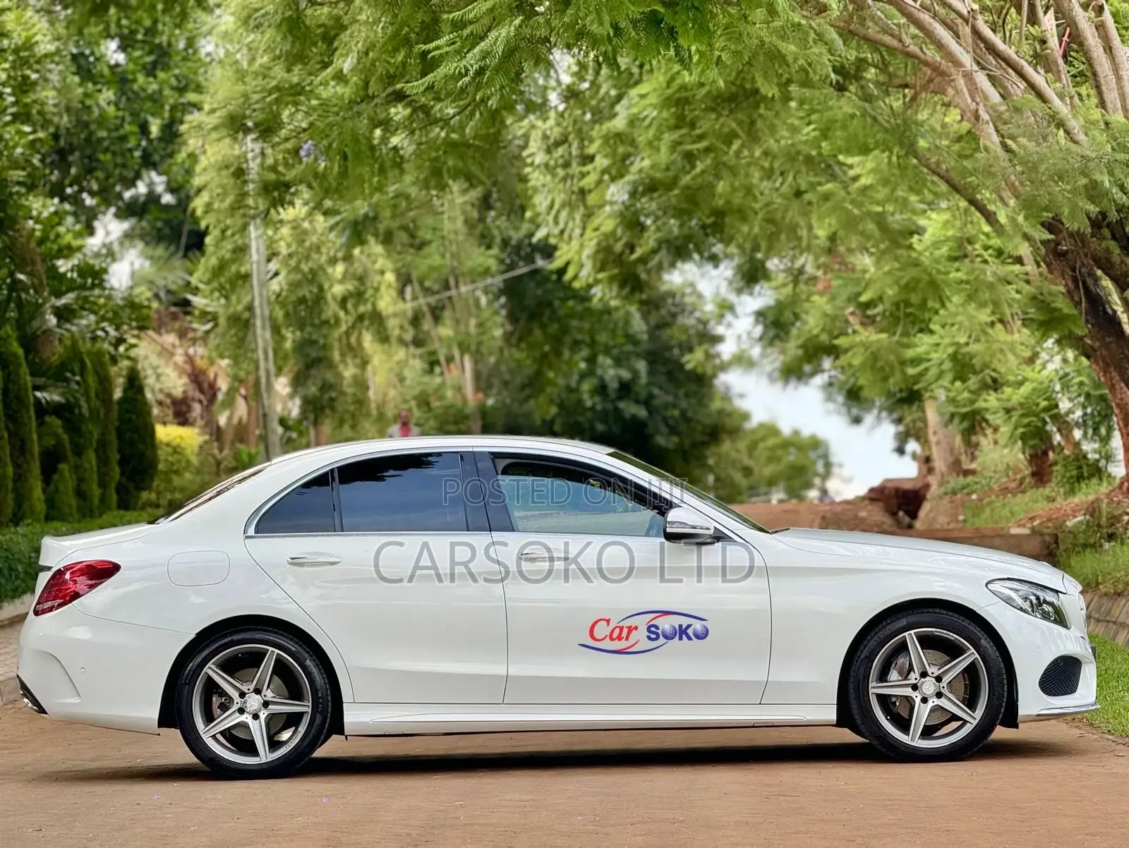 Mercedes-Benz C200 2017 White