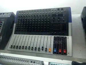 KV120 Powered Mixer. Soundcraft 12 Channel