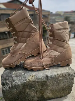 Outdoor Desert Hiking Altama Boots Sizes 40-45 Price L