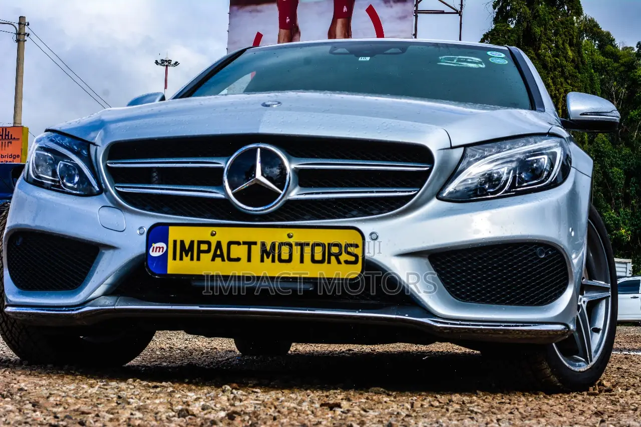 Mercedes-Benz C200 2016 Silver