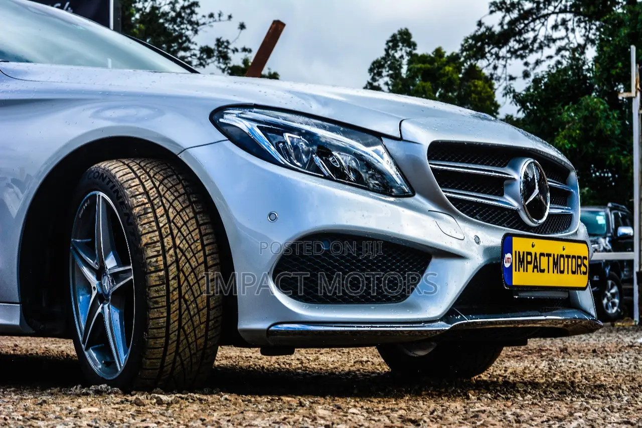 Mercedes-Benz C200 2016 Silver