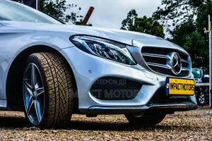 Mercedes-Benz C200 2016 Silver