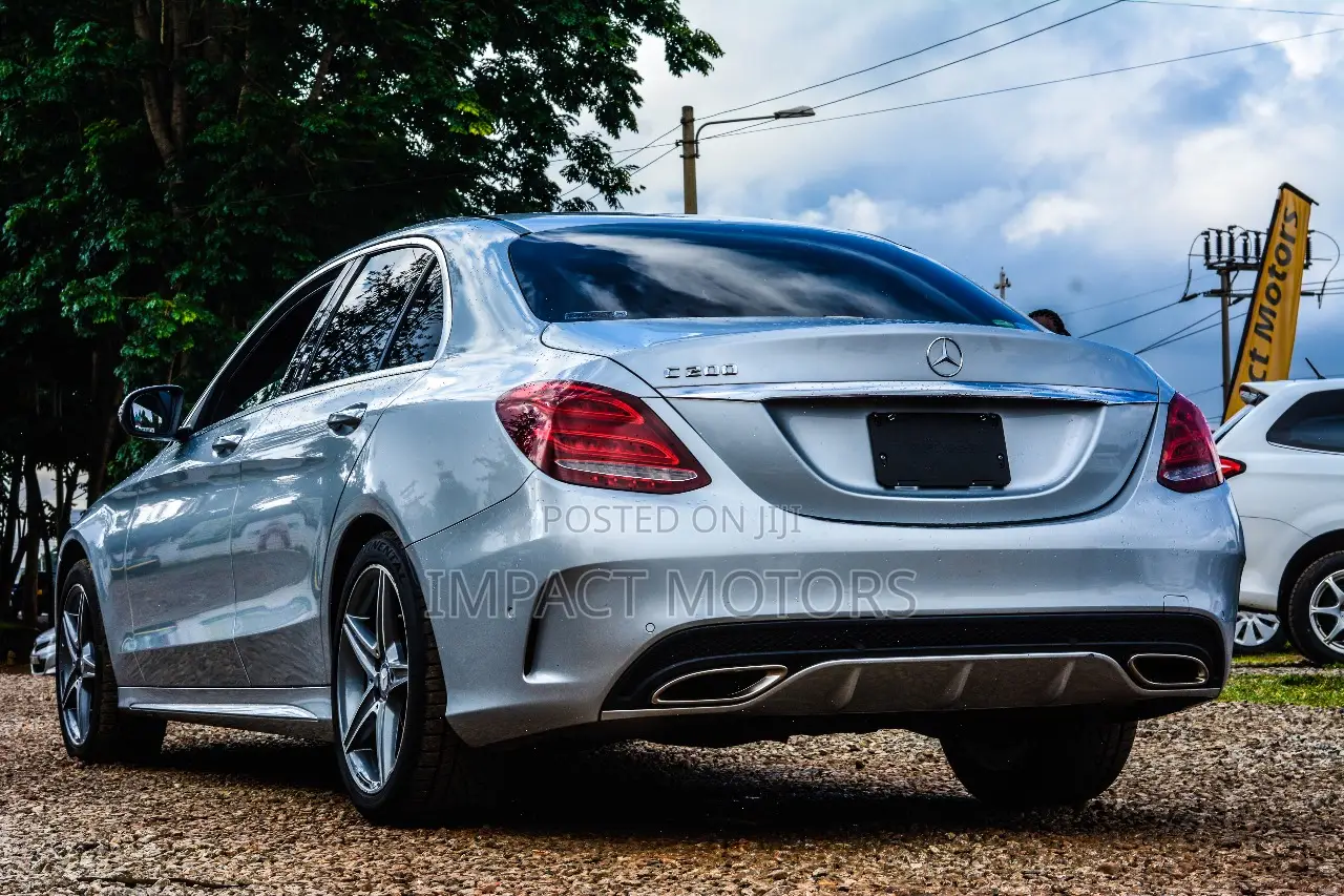 Mercedes-Benz C200 2016 Silver