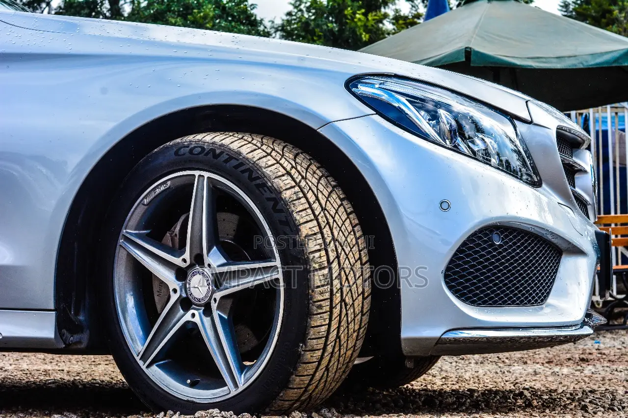 Mercedes-Benz C200 2016 Silver