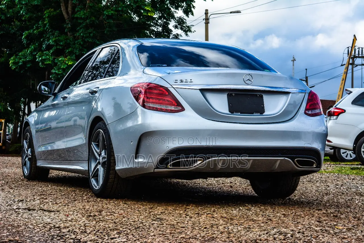 Mercedes-Benz C200 2016 Silver