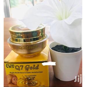 EWV Q7 Gold Kojie Face Moisturizer.