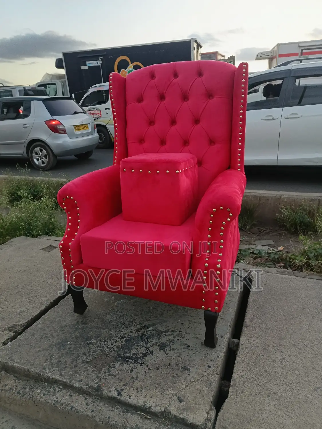 Pedicure Seat, Red With Stool 