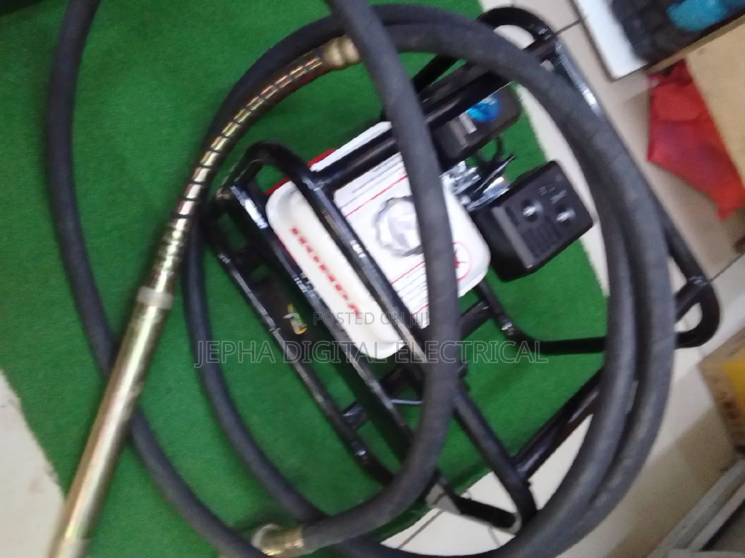Concrete Vibrator With 8.0hp And Lock Type Poker