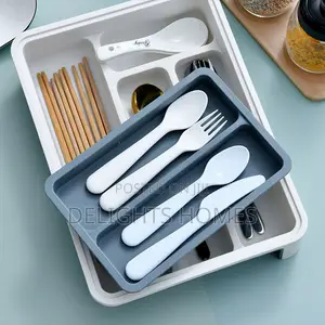 Expandable Kitchen Drawer Organizer / Cutlery Organizer*