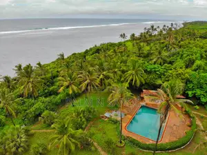 Tiwi Beach Paradise!!