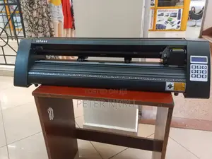 2ft Plotter Machine AVAILABLE