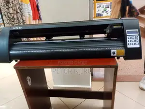 Vinyl 2 Feet Cutting Plotter