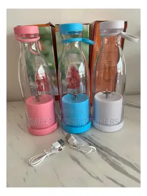 Electric Juicer Mini Portable Blender Fruit Mixers ,.