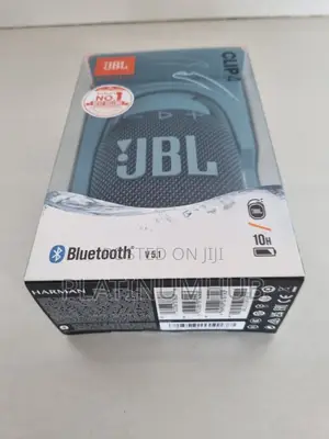 JBL Clip 4 Speaker Q1