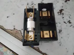 Fuse for 2 X 12v 200ah in Series With 100amp