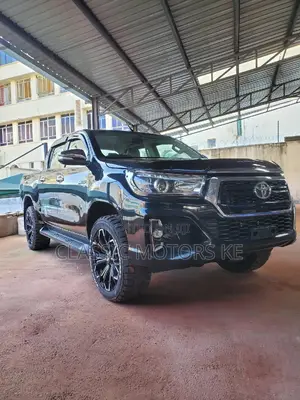 Toyota Hilux 2018 Black