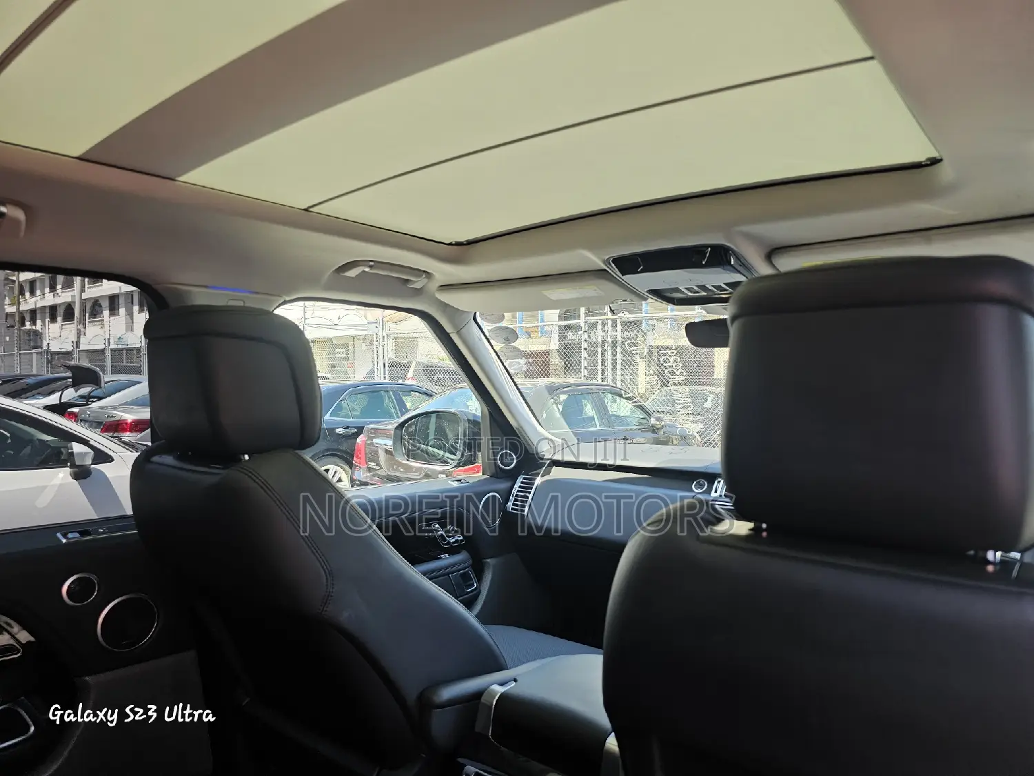 Land Rover Range Rover Vogue 2018 Black