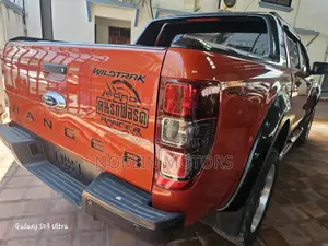 Ford Ranger 2016 Orange
