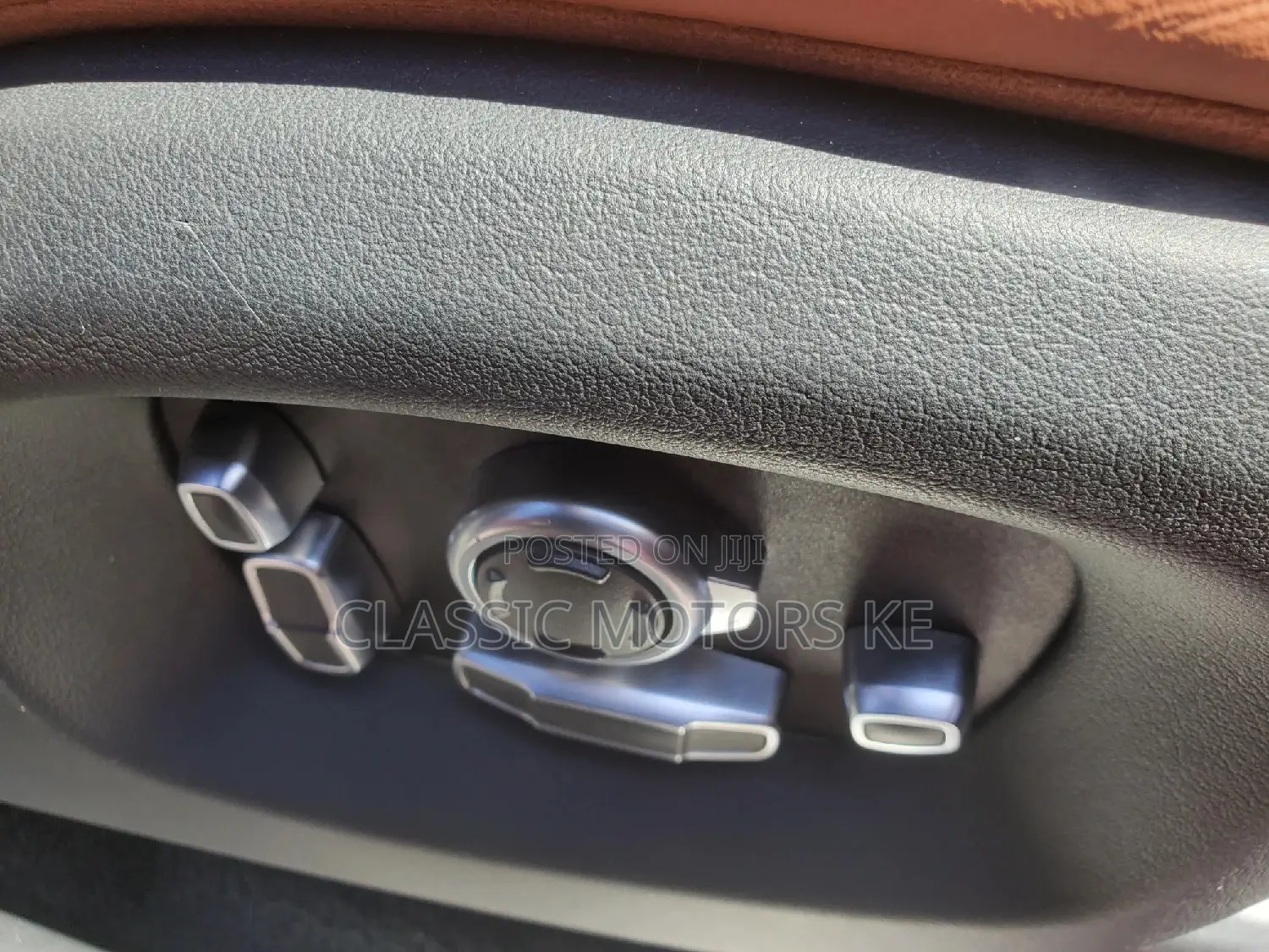 Land Rover Range Rover Vogue 2018 Blue