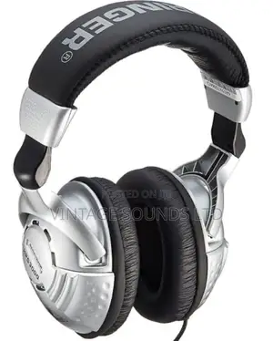 Behringer Hps3000 Headphones for Musicians