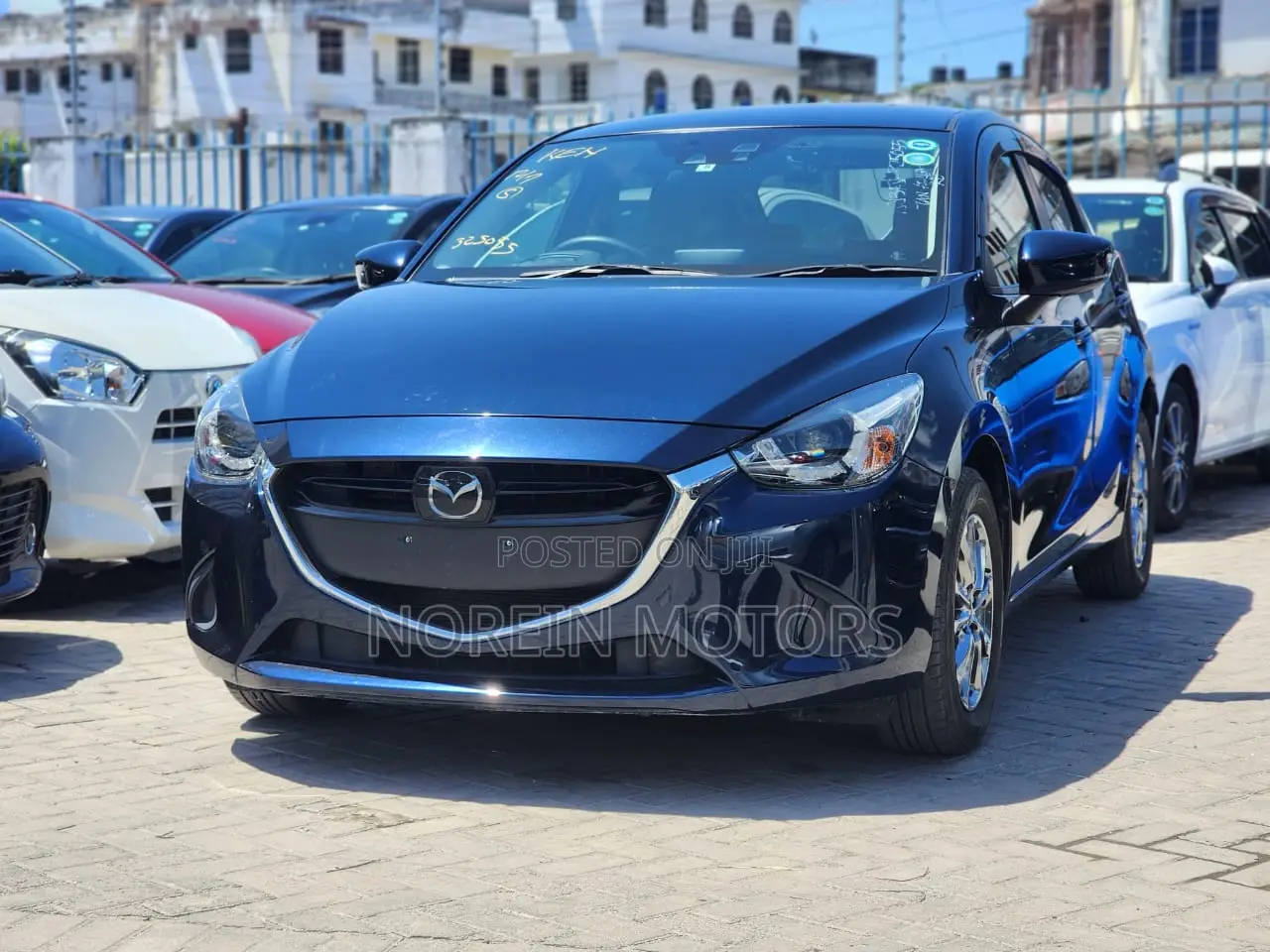 Mazda Demio 2017 Blue