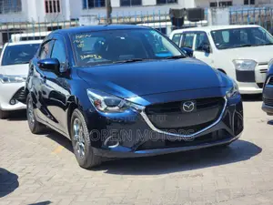 Mazda Demio 2017 Blue