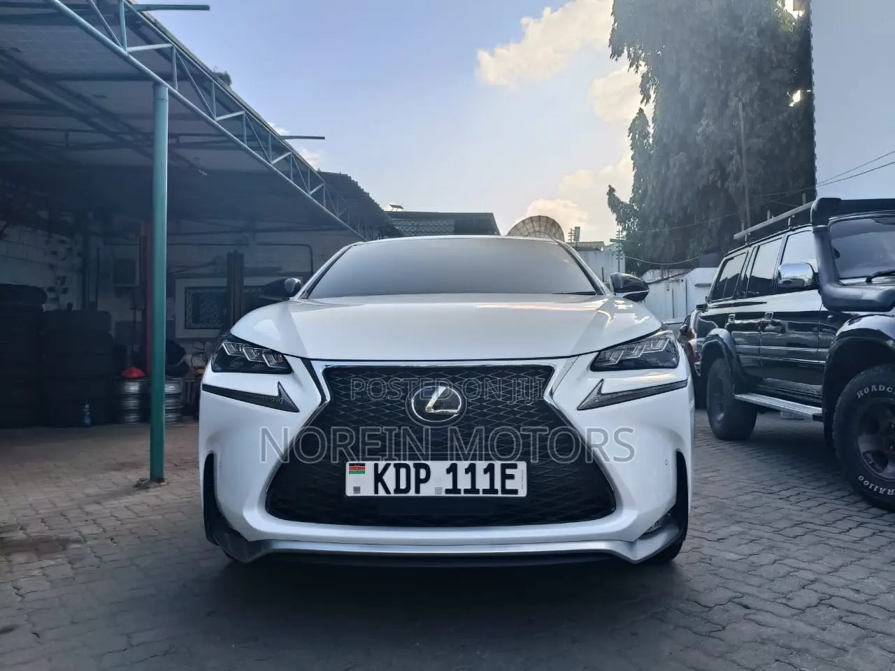 Lexus NX 2017 Off white