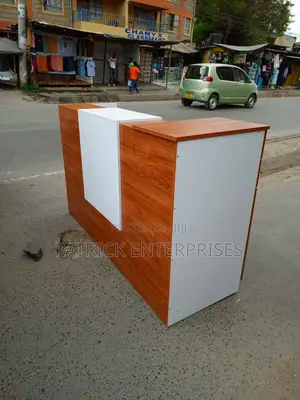 Executive Morden Reception Desk 1.6 MTRS