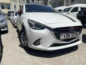 Mazda Demio 2016 White