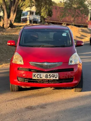 Toyota Ractis 1.5 FWD 2009 Red