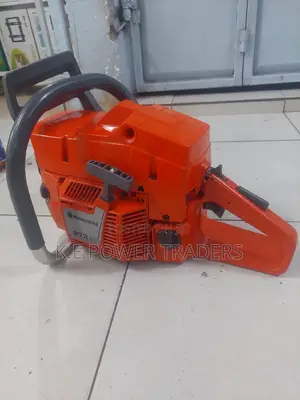 Powerful 272xp Powersaw-Husqvarna