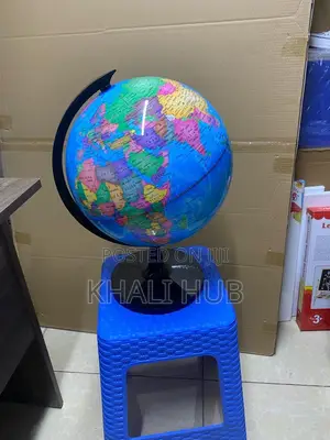 World Map Table Globe With Base - 32cm