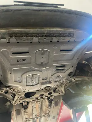 Full Coverage Steel Engine Skid Plate Splash Shield Use For