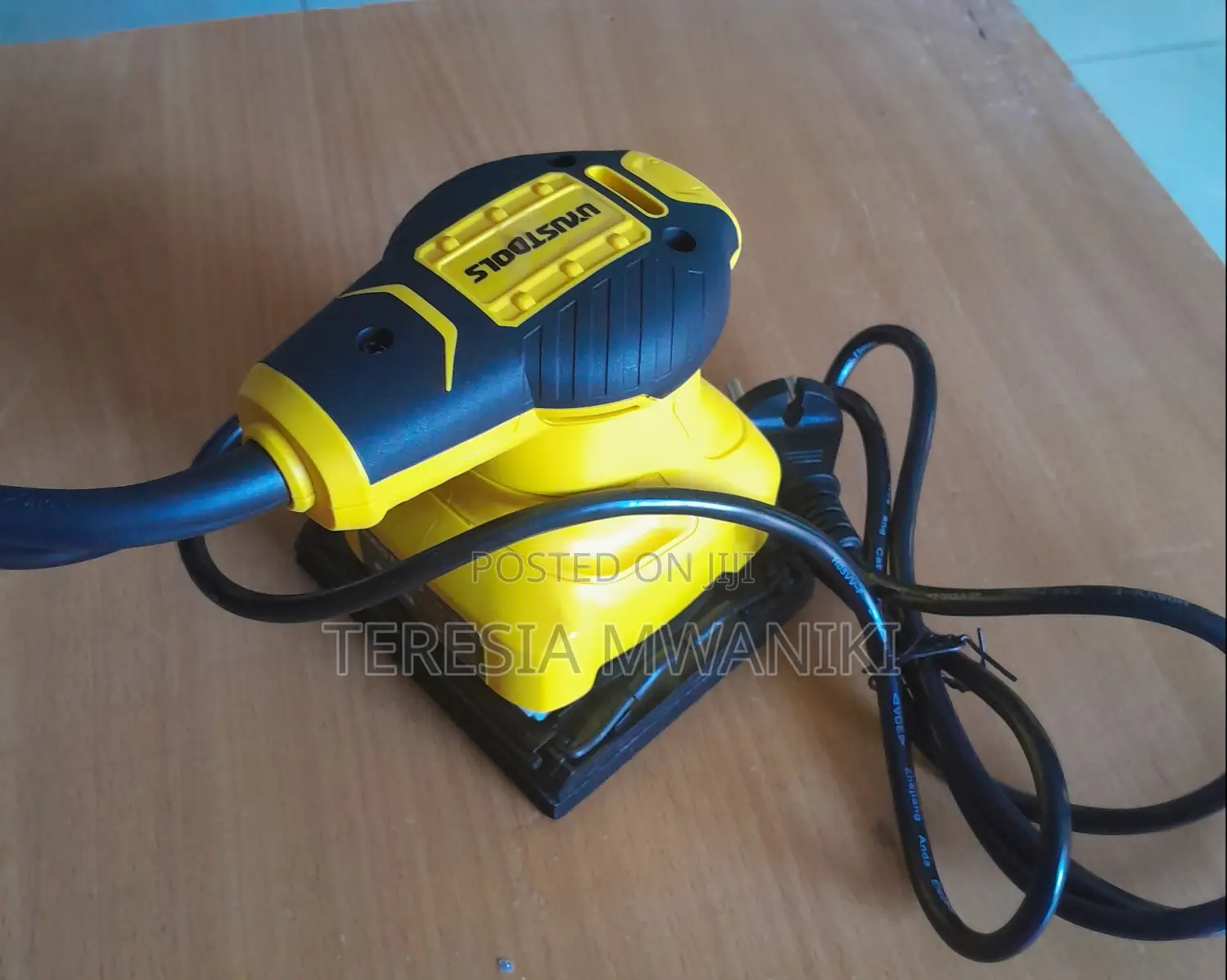 Orbital Sander