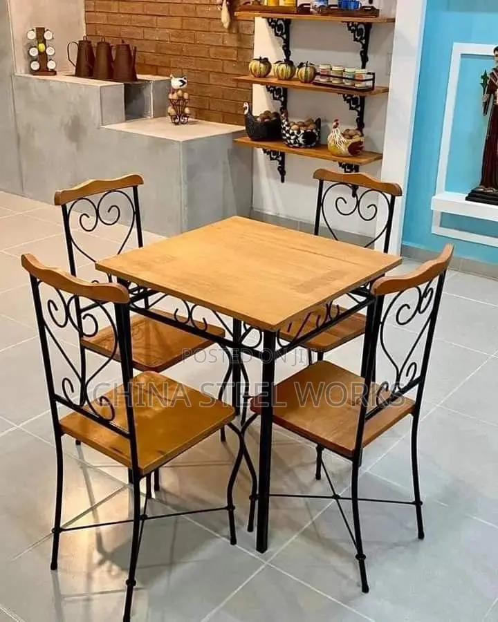 Dinning Table