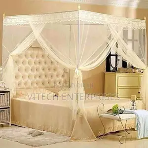 6*6 Mosquito Net With Four Metallic Stand