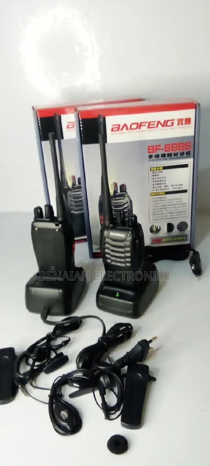 Baofeng 888s Dual Ham Wireless Dual Ham Walkie With Earphone
