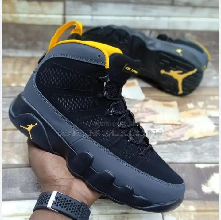Air Jordan 9