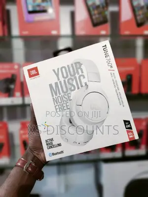JBL Harman Headphones Tune 760
